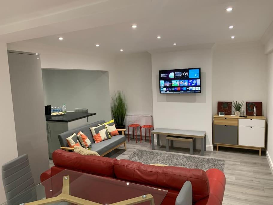 Beautiful 5Bedroom Hse-Contractor/Family/Corporate Dartford Esterno foto